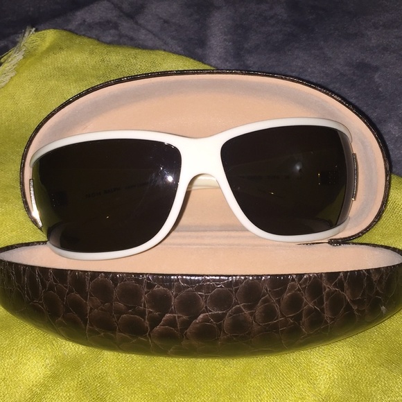 Ralp Lauren Sunglasses - Picture 7 of 7